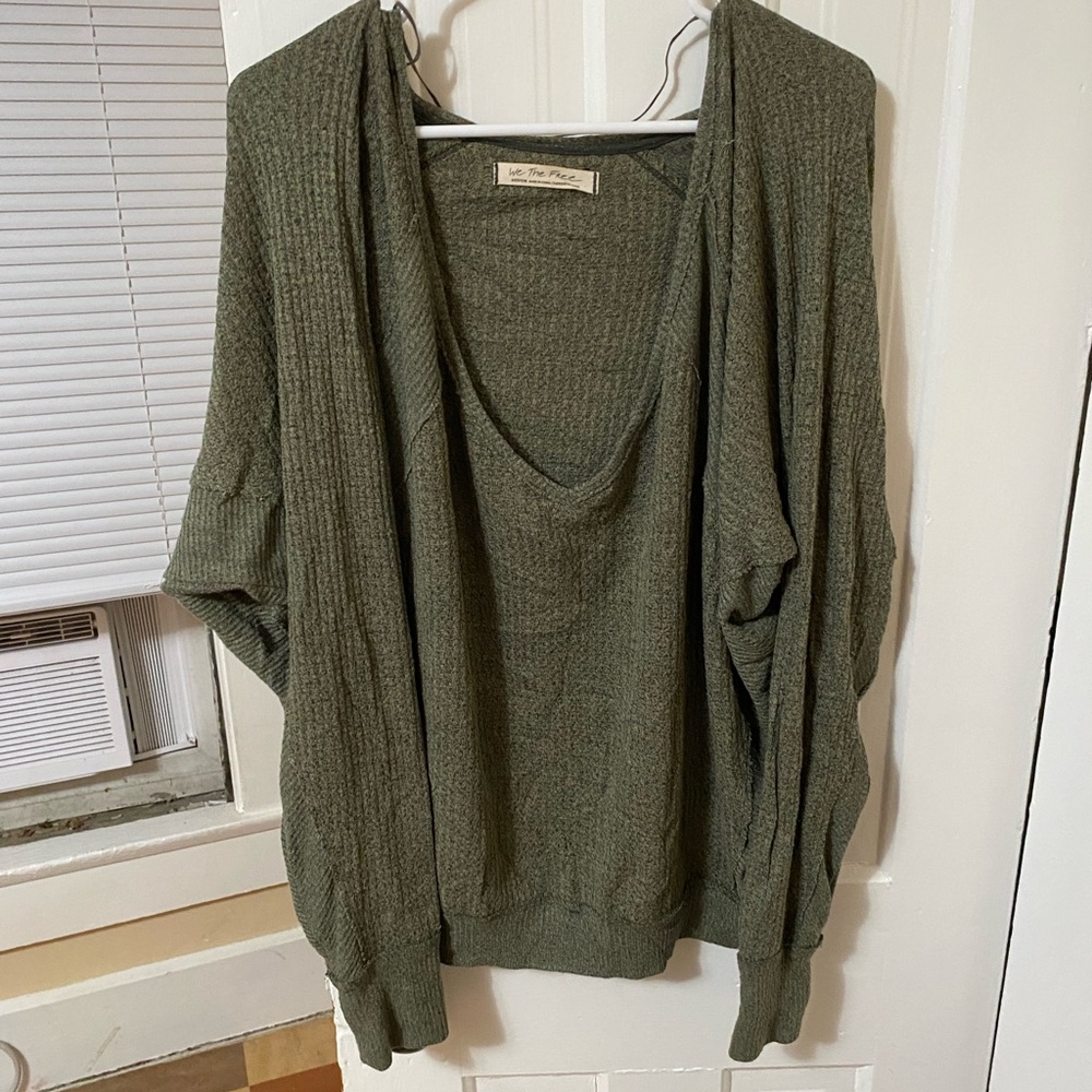 Free people green sweater, M